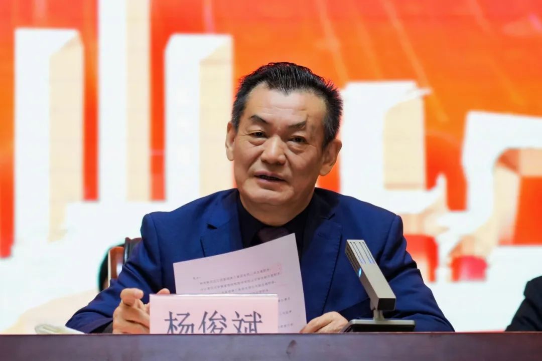 少妇性BBB搡BBB爽爽爽欧美