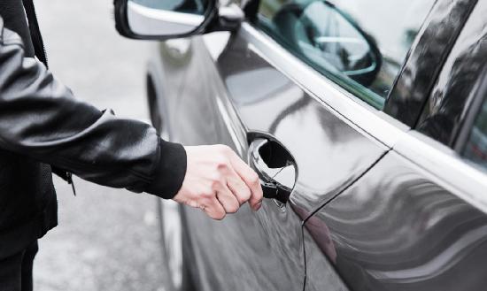 汽车贴膜行业市场分析 汽车膜产品正成为越来越普及的刚性汽车类消费品