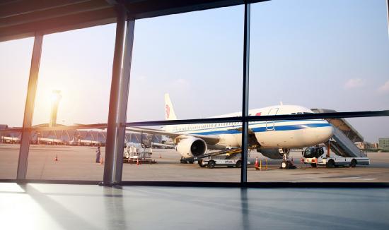 航空旅游行业发展前景分析 三、四线城市支线航空旅游消费市场需求持续升温