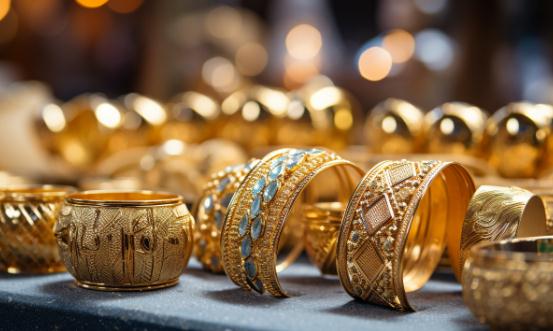黄金饰品行业市场深度调研 多品牌黄金饰品零售价每克达630元