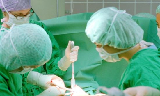 我国居民医疗需求的增加使得超声手术刀的市场需求不断扩大  手术超声刀行业市场分析 