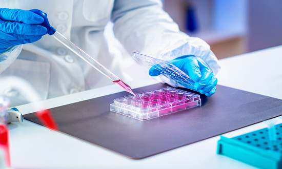 行业发展预测：预计生命科学行业将大规模应用数字技术