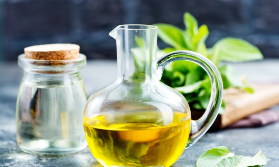 2024年中国樟叶油行业产业链上下游结构及发展前景分析