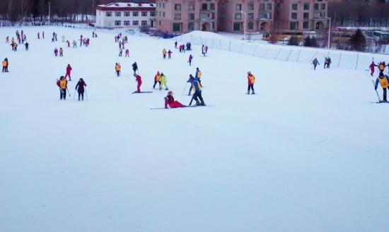 2024中国室内滑雪场市场深度分析：我国室内雪场产业已成全球领跑之势