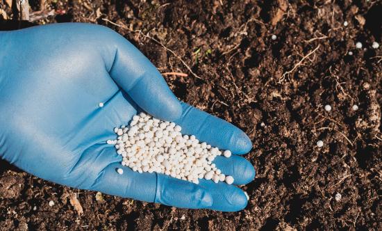 尿素生产企业开工率达八成 2024尿素行业市场现状分析