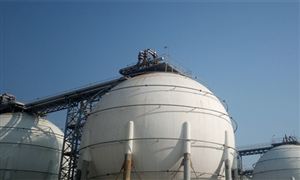 石油炼化行业市场机遇及面临的挑战分析