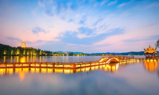 景观照明行业现状调研 景观照明行业未来发展前景及机遇分析