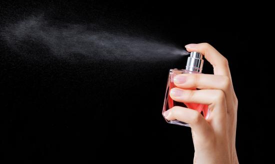 中国香水行业发展的“波特五力模型”及未来前景预测