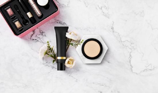 2024年中国彩妆市场竞争分析及行业消费需求调研