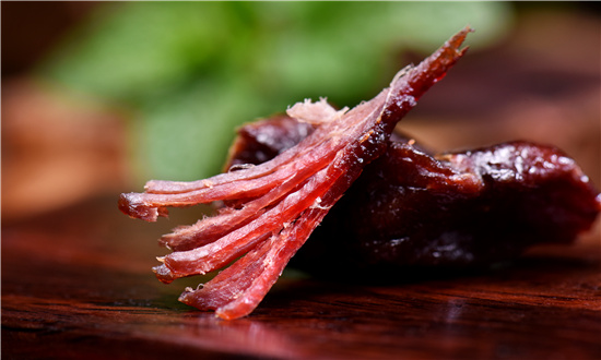 2024年中国牛肉干市场驱动因素、牛肉干主要细分市场及行业未来发展投资前景趋势