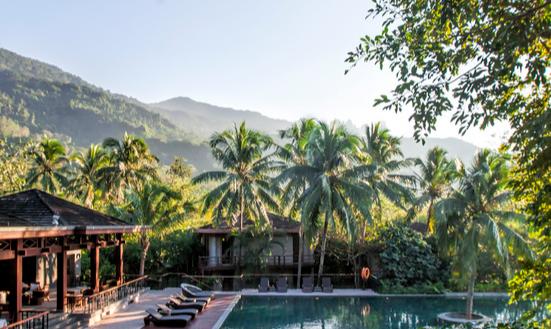 2024年温泉旅游产业现状及未来发展趋势分析