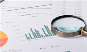 2025年消费金融数字化转型白皮书：智能风控与场景金融双轮驱动