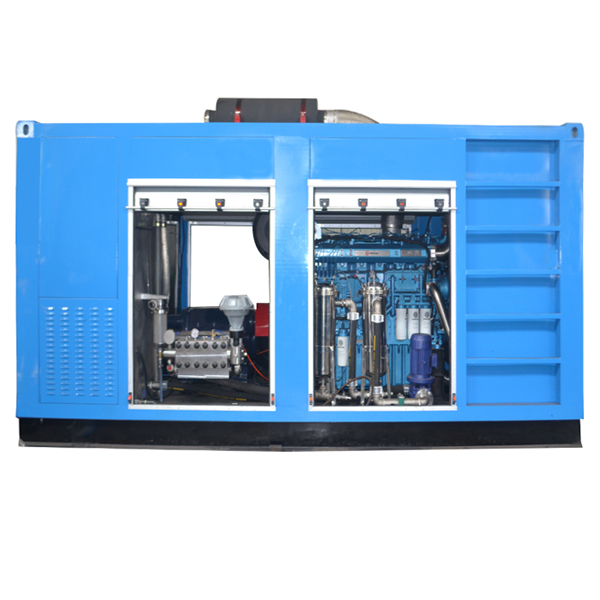 高压水全自动破拆桥梁混凝土装备再次成功入驻深圳某工地