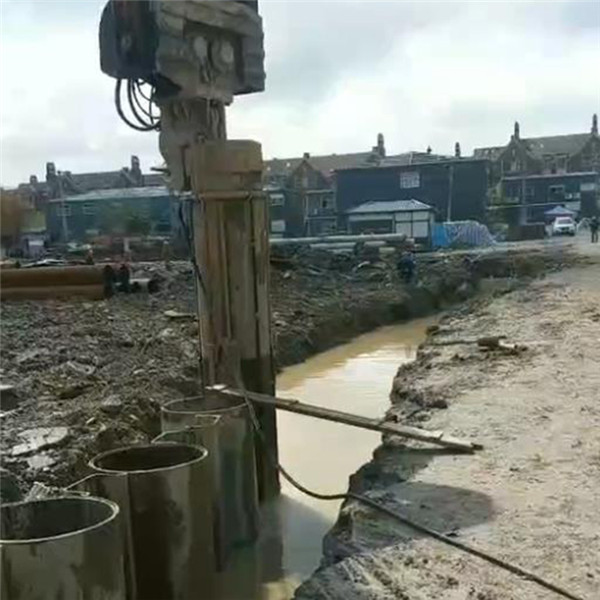 打桩水刀引孔机